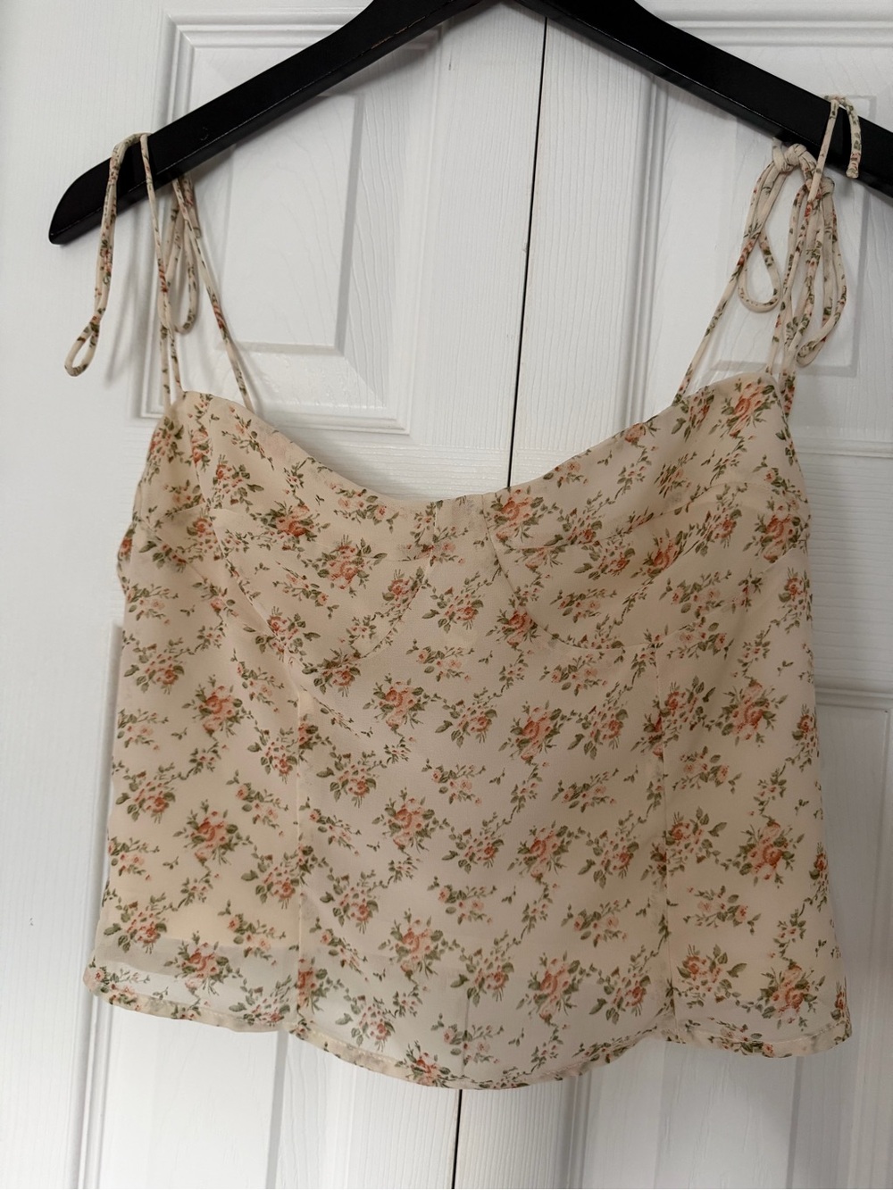 Delicate Feminine Floral Summer Tie-Shoulder Cami in Beige, Women’s Size Medium